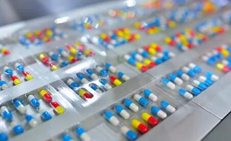 28項(xiàng)進(jìn)口藥下月起零關(guān)稅！除了降藥價(jià)，影響還包括這些