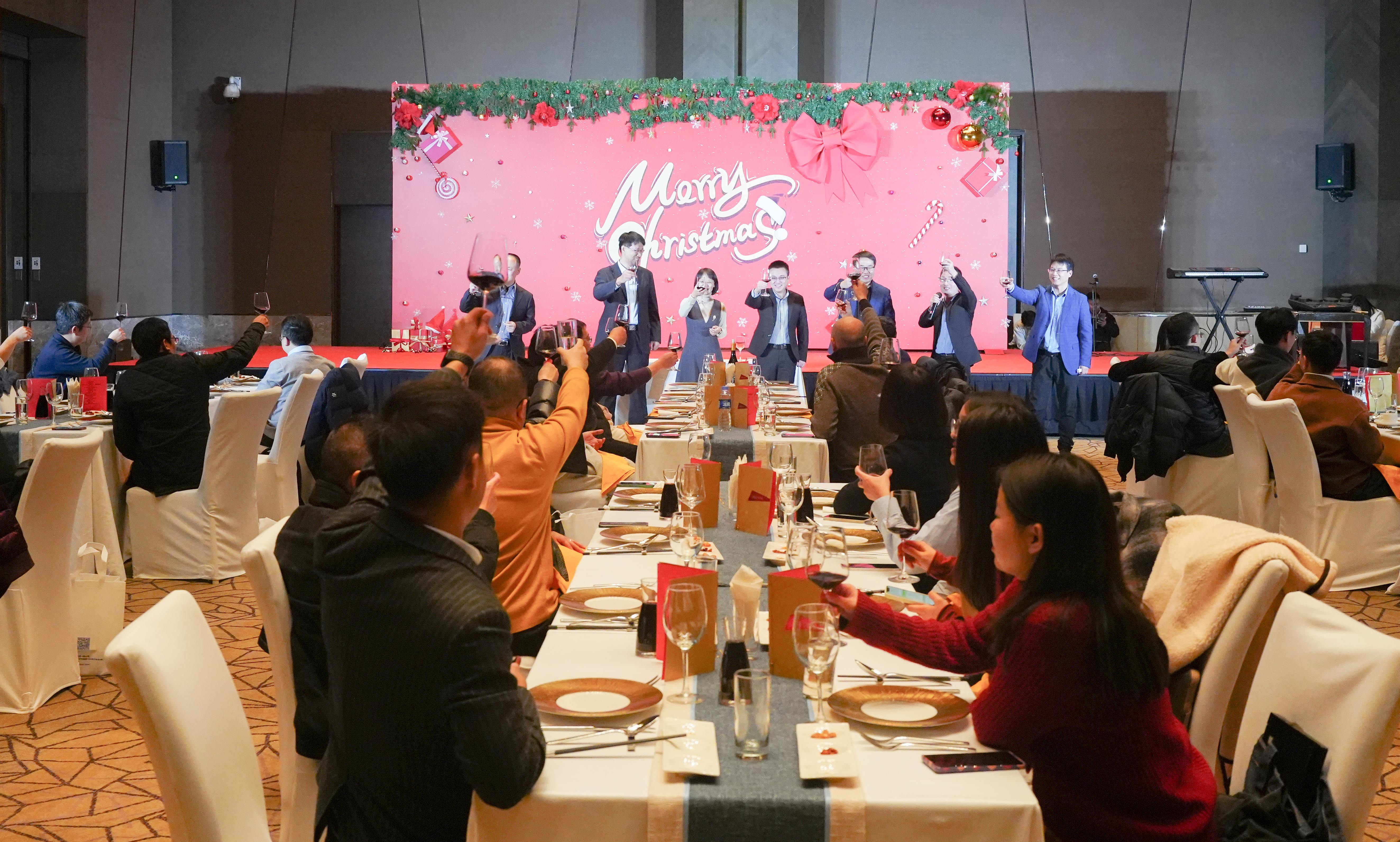 博濟(jì)圣誕 | 新藥榮光，必定有您！